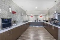Best Western Plus Mansfield Inn  Suites - breakfast