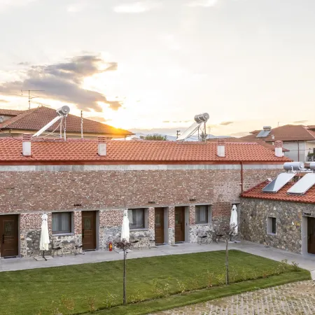 Malathro Olympus Guest House