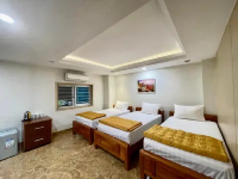 Minh Duc Hotel Hotels near Tuan Chau Island