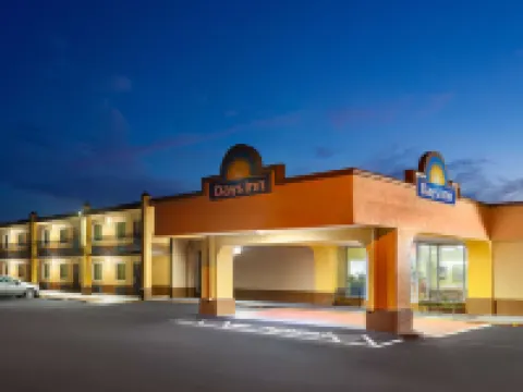 Days Inn by Wyndham Shelby Hotels in Shelby