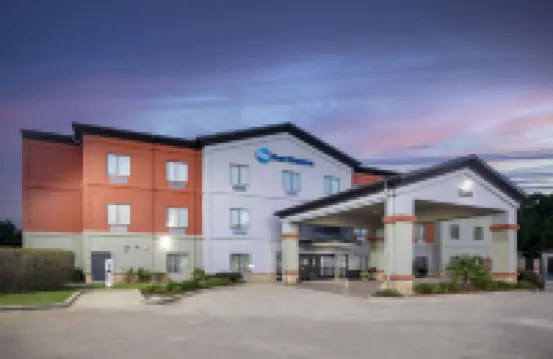 Best Western Carthage Inn  Suites