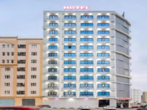 OYO Townhouse 156 Rose Hotel Apartments