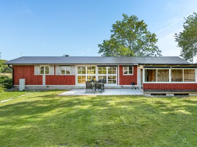 Solhaga Hotels near Skottorps slott