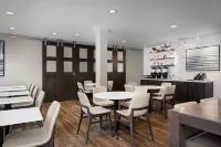 Residence Inn Indianapolis Plainfield - breakfast