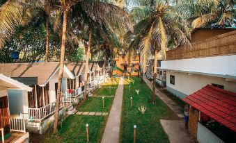 Sunset & Waves Resort