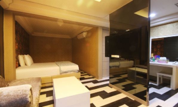 9. 프렌즈모텔..