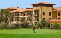 Elba Palace Golf Boutique Hotel - Adults Only Hotel berhampiran Tierras de Gairia