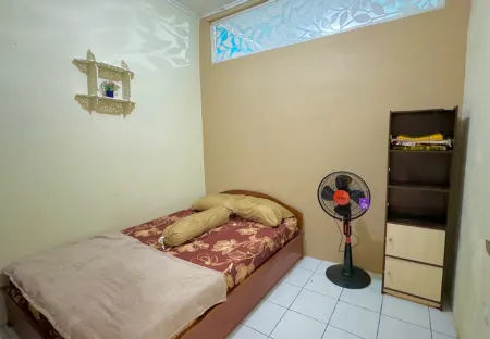 Villa Daveya Отели рядом с достопримечательностью «Monumen Panglima Besar Jenderal Soedirman»