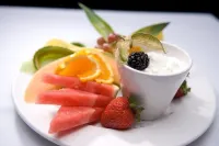 Hotel & Suites le Dauphin Drummondville - Breakfast