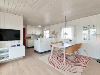 "Ara" - 700m from the Sea
