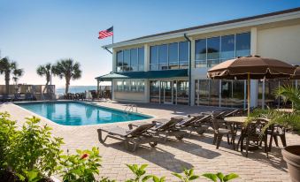Oceanfront Litchfield Inn
