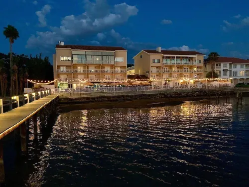 Beso Del Sol Resort Hotels in Dunedin