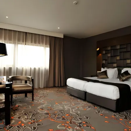 XO Hotels Park West