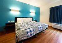 Emblaze Hotel Hotels in Three Rivers