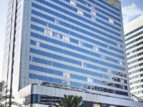 コーニッシュ ホテル アブダビ アブダビのホテル