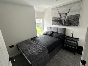 New High Spec 3 Bedroom Holiday Home