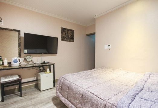 2. 부산 수영 그랜..