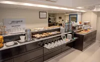 Hotel Club del Golf - breakfast