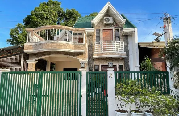 位於巴拉揚的4卧室獨棟房屋-平方米|帶2個獨立浴室