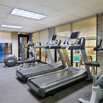 Courtyard Springfield Airport