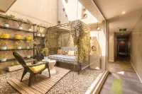 Hotel Living 55