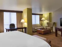 شيراتون هوستن بروكهولو Hotels near بايو بيند