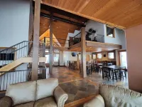 Panoramic Lake Views, Pool, Hot Tub, Gameroom!