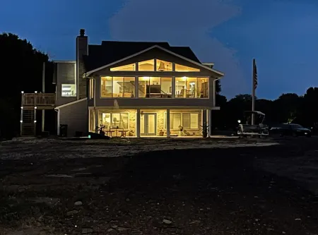 Enjoy Sunsets in a enclosed Jacuzzi in any weather!