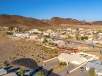 STOCKED 4 BEDROOM POOL HOME Sleeps 14, Boat/RV Parking, Ping Pong, Cornhole