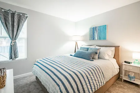 Birch Bay Sunsets - Ocean View - Indoor Pool Отели рядом с достопримечательностью «Парк штата Берч Бэй»