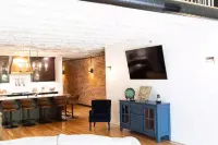 Copper and Elk - On the Square Hotels in Glasgow