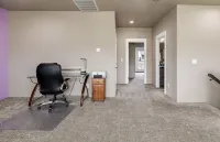 U3 - Stunning Themed Home! - Peloton Bike - 3 King Beds - 1G WiFi - 2 Work Desks