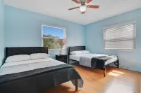 Clearwater Private Pool + Corner Lot + Game Room + Beaches