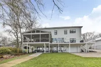 Perfect Lake Hartwell Getaway - Gorgeous Lake Views! - Boutique