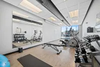 Stunning Penthouse - King Bed - City/River View - Corner Unit - Wells Fargo