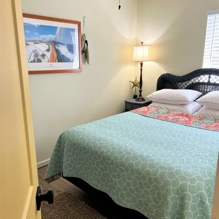 new listing, OCEANSIDE, Saltwater Pool, Family Friendly - Quiet cul-de-sac