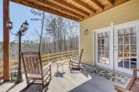 Selah - 12 min Dahlonega, Pool Table, Record Player, 5 Acres with Trails