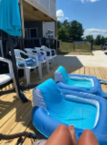 Walkout suite with private pool, close to I-81, VT, RU, aquatic center & Rec