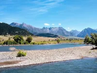 Romantic Retreat for Two: Make A Montana Memory! Hotels in Pray
