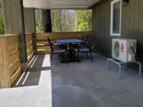 Jack's Place Hotels in Interlochen