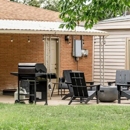 Denver Hot Tub Retreat Near Downtown - 20% Off Jan-Feb