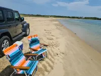 Chappaquiddick retreat-outdoor shower, hot-tub, decks, central AC-close to beach