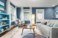 NEW 1803 Historic Apartment in Heart of Salem•Steps to Haunted Happenings!