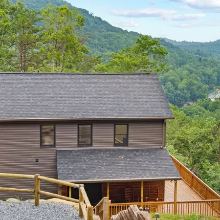 Above It All Hot Tub Views Rumbling Bald Sleeps 11