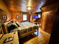 Mountain View Loj overlooking the majestic Adirondack Mountains & Ausable River