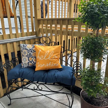 Ideal Location Downtown-Groups&Families! Living Rooms on 3 Levels-Ada Accessible