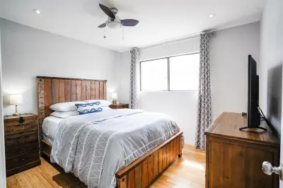 Pet friendly/walk to restaurant/bar and golf