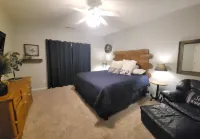 Year Round Relaxation with Beautiful Lake View for Creating Great Memories!