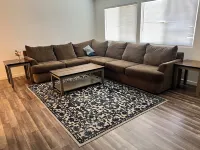 Lovely 1bed/1bath condo with free parking