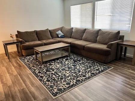 Lovely 1bed/1bath condo with free parking Отели рядом со станцией Fresno Station